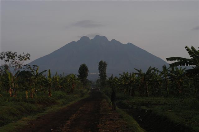 Muhabura, Rwanda