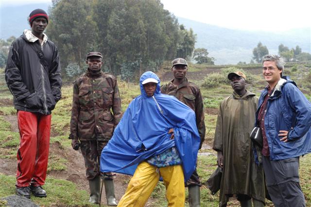 Gorilla Trekking, Rwanda