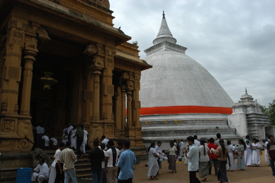 Kelaniya Raja Maha Temple, Sri Lanka